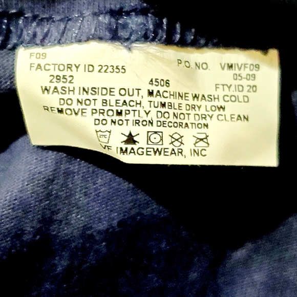 NWT NEW YORK YANKEES MARIANO RIVERA JERSEY T SHIRT. MENS Sz:XL BY MAJESTIC #42 - Picture 9 of 10